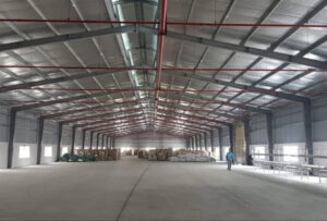 Ồ ạt cho thuê kho xưởng trong khu công nghiệp